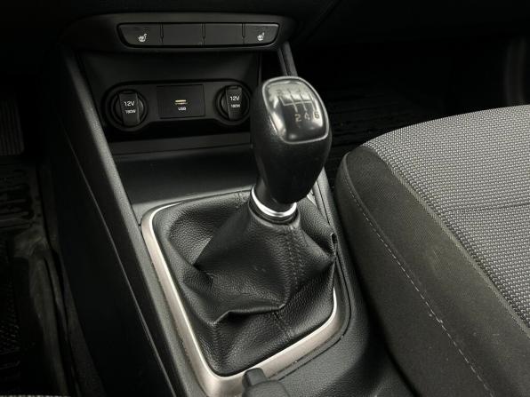 Hyundai Solaris II с пробегом 2020 года, цена 1 247 800 рублей, 92228 км, седан, Автокод Объявления