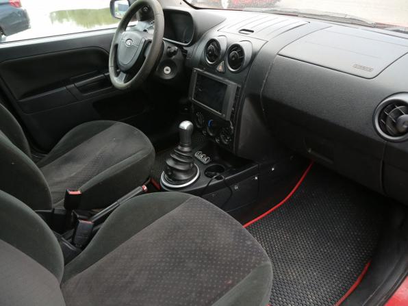Ford Fusion I Рестайлинг с пробегом 2005 года, цена 229 000 рублей, 222500 км, хэтчбек, Автокод Объявления