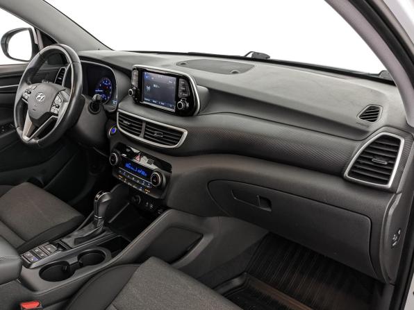 Hyundai Tucson III Рестайлинг с пробегом 2018 года, цена 2 265 000 рублей, 105702 км, внедорожник, Автокод Объявления