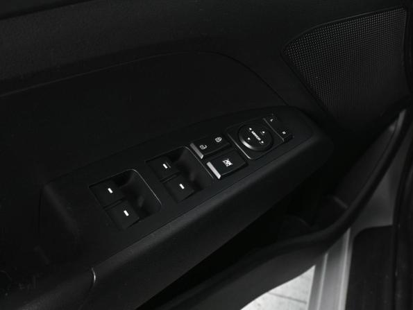Hyundai Elantra VI (AD) с пробегом 2017 года, цена 1 349 000 рублей, 193440 км, седан, Автокод Объявления