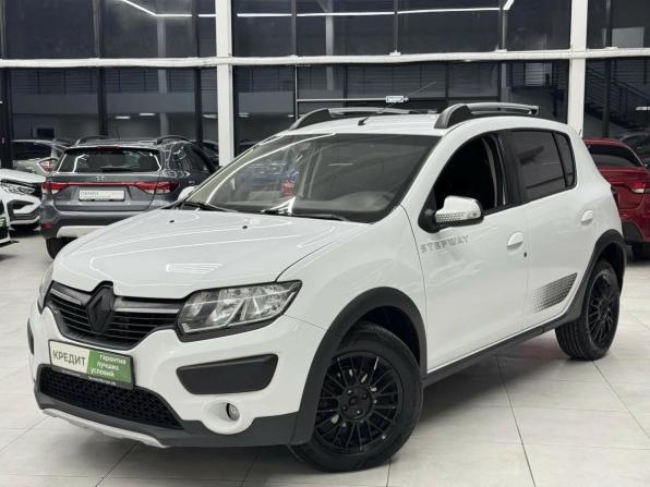 Renault Sandero II с пробегом 2017 года, цена 949 000 рублей, 190817 км, хэтчбек, Автокод Объявления