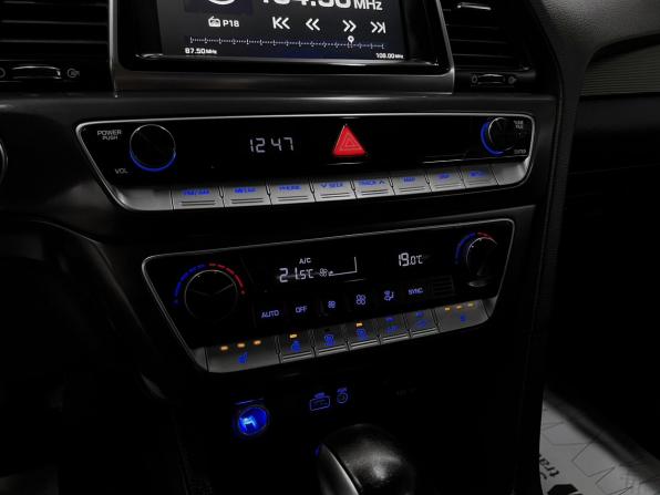 Hyundai Sonata VII (LF) Рестайлинг с пробегом 2018 года, цена 1 620 000 рублей, 167551 км, седан, Автокод Объявления