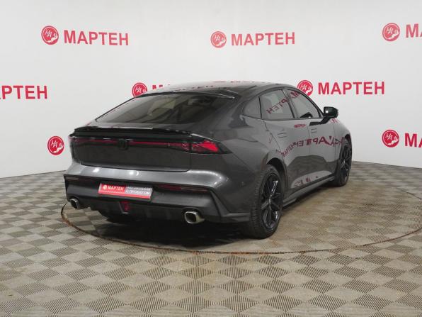 Changan UNI-V I с пробегом 2023 года, цена 2 000 000 рублей, 50723 км, лифтбек, Автокод Объявления
