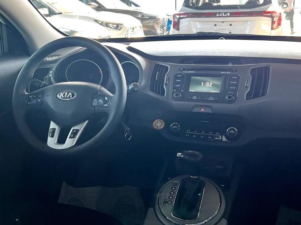 Kia Sportage III Рестайлинг с пробегом 2014 года, цена 1 380 000 рублей, 140000 км, внедорожник, Автокод Объявления