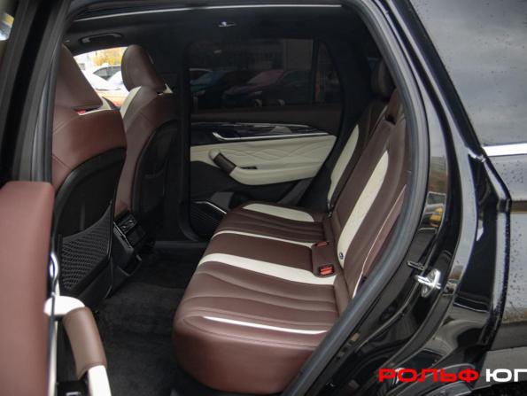 Geely Monjaro I с пробегом 2023 года, цена 2 798 000 рублей, 38200 км, внедорожник, Автокод Объявления