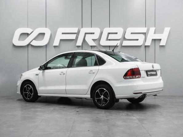 Volkswagen Polo V Рестайлинг с пробегом 2016 года, цена 1 189 000 рублей, 206691 км, седан, Автокод Объявления