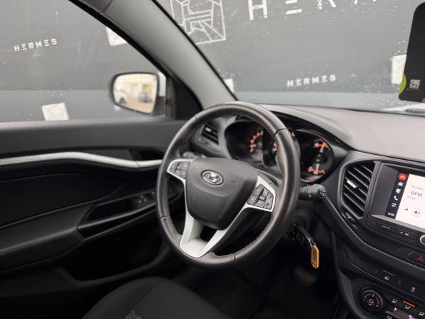 Lada (ВАЗ) Vesta I с пробегом 2022 года, цена 1 288 000 рублей, 31090 км, универсал, Автокод Объявления