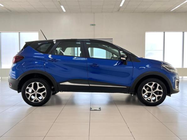 Renault Kaptur I Рестайлинг с пробегом 2021 года, цена 1 620 000 рублей, 84015 км, внедорожник, Автокод Объявления