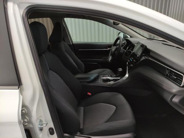 Toyota Camry VIII (XV70) Рестайлинг с пробегом 2021 года, цена 2 550 000 рублей, 89309 км, седан, Автокод Объявления