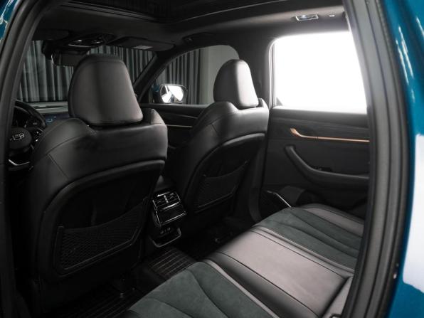 Geely Monjaro I с пробегом 2023 года, цена 3 379 000 рублей, 55934 км, внедорожник, Автокод Объявления