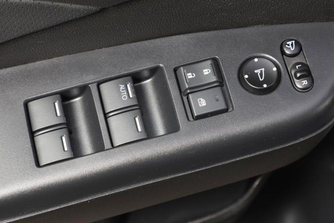 Honda CR-V IV Рестайлинг с пробегом 2016 года, цена 2 759 000 рублей, 91040 км, внедорожник, Автокод Объявления