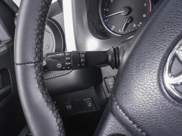 Toyota RAV4 IV (XA40) Рестайлинг с пробегом 2016 года, цена 2 120 000 рублей, 199839 км, внедорожник, Автокод Объявления