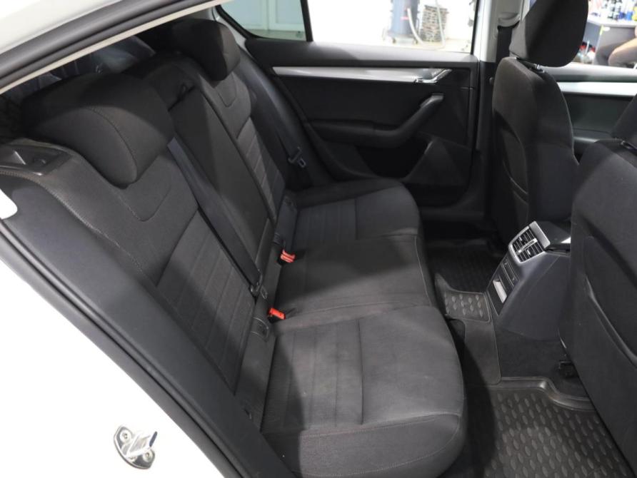Skoda Octavia III (A7) Ростов-на-Дону  - изображение 7