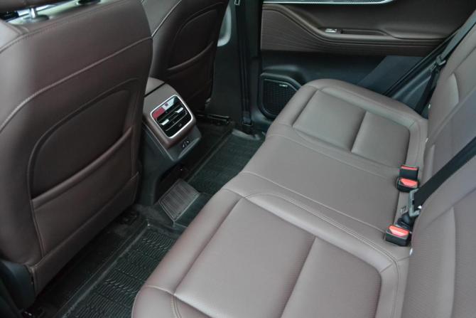 Chery Tiggo 7L с пробегом 2024 года, цена 2 540 000 рублей, 2906 км, внедорожник, Автокод Объявления