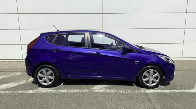 Hyundai Solaris I с пробегом 2013 года, цена 790 000 рублей, 142389 км, хэтчбек, Автокод Объявления