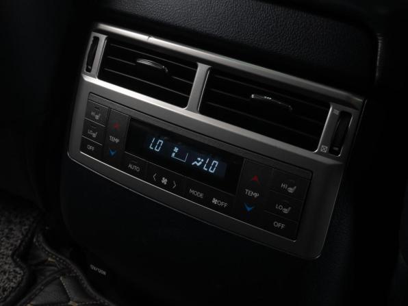 Lexus LX III Рестайлинг с пробегом 2013 года, цена 4 199 000 рублей, 221659 км, внедорожник, Автокод Объявления