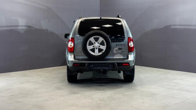 Chevrolet Niva I Рестайлинг с пробегом 2014 года, цена 596 000 рублей, 98000 км, внедорожник, Автокод Объявления