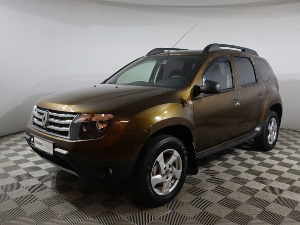 Дастер с пробегом чебоксары. Renault duster 2013. дастер коричневый. дастер с коричневым салоном. рено 675.
