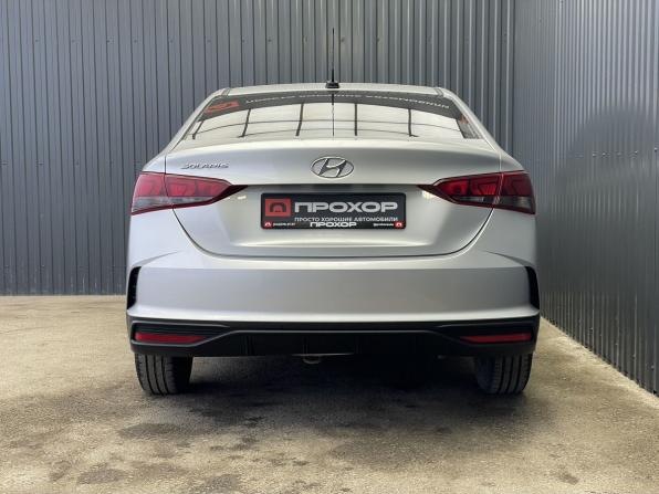 Hyundai Solaris II Рестайлинг с пробегом 2020 года, цена 1 477 000 рублей, 98290 км, седан, Автокод Объявления