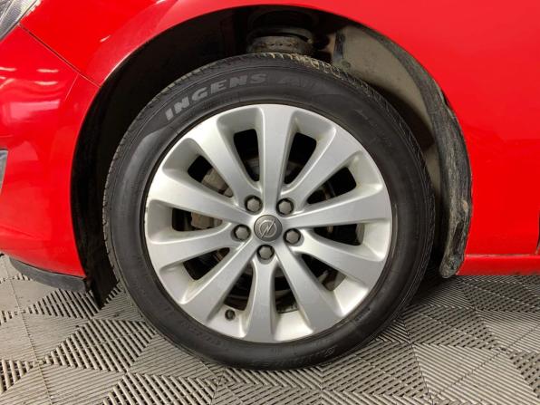 Opel Astra J Рестайлинг с пробегом 2012 года, цена 874 000 рублей, 125885 км, хэтчбек, Автокод Объявления