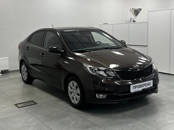 Kia Rio III Рестайлинг с пробегом 2016 года, цена 1 099 000 рублей, 103000 км, седан, Автокод Объявления