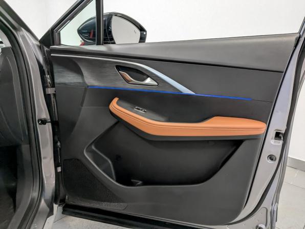 Omoda C5 I с пробегом 2022 года, цена 1 825 000 рублей, 25500 км, внедорожник, Автокод Объявления