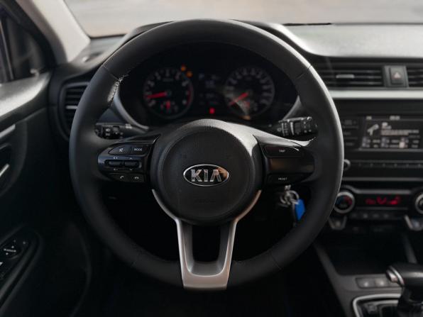 Kia Rio IV Рестайлинг с пробегом 2021 года, цена 1 670 000 рублей, 99985 км, хэтчбек, Автокод Объявления