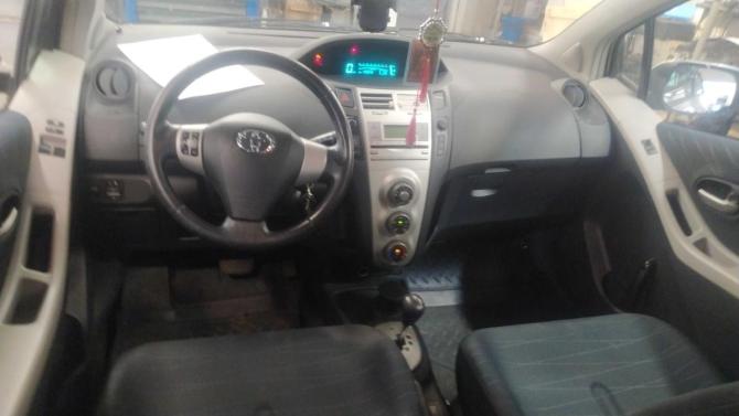 Toyota Yaris II с пробегом 2008 года, цена 470 000 рублей, 146045 км, хэтчбек, Автокод Объявления