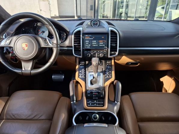 Porsche Cayenne II (958) с пробегом 2013 года, цена 2 700 000 рублей, 181000 км, внедорожник, Автокод Объявления