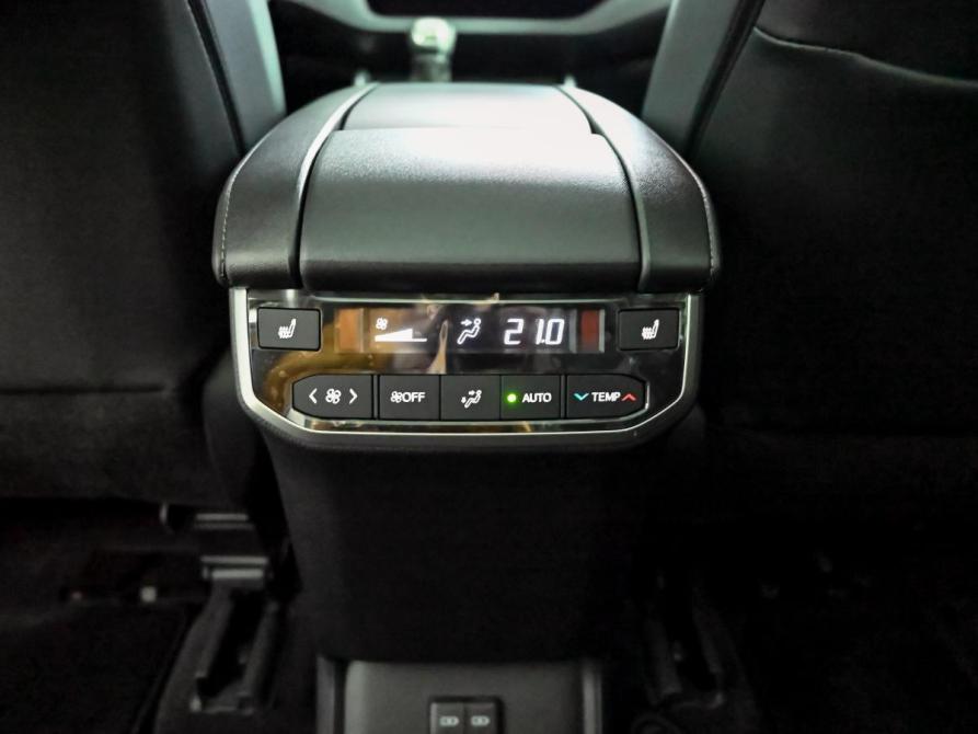 Toyota Highlander IV (XU70) Екатеринбург  - изображение 18