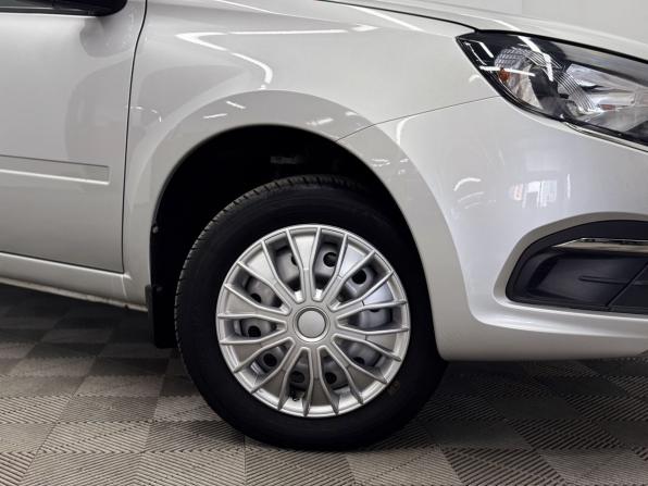 Lada (ВАЗ) Granta I Рестайлинг с пробегом 2024 года, цена 937 500 рублей, 37563 км, лифтбек, Автокод Объявления