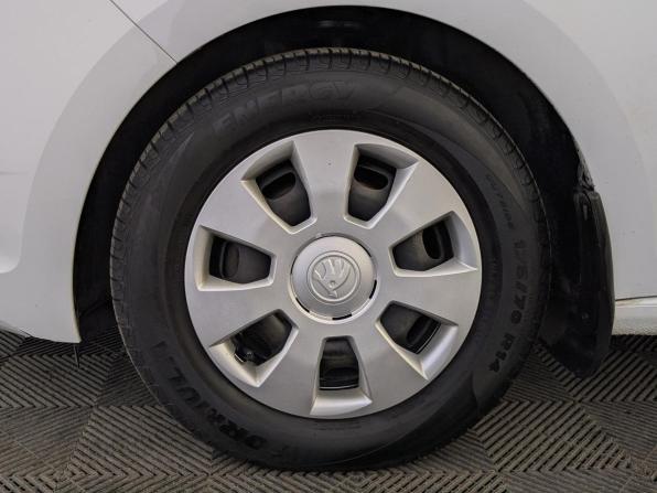 Skoda Rapid I Рестайлинг с пробегом 2019 года, цена 950 000 рублей, 128043 км, лифтбек, Автокод Объявления