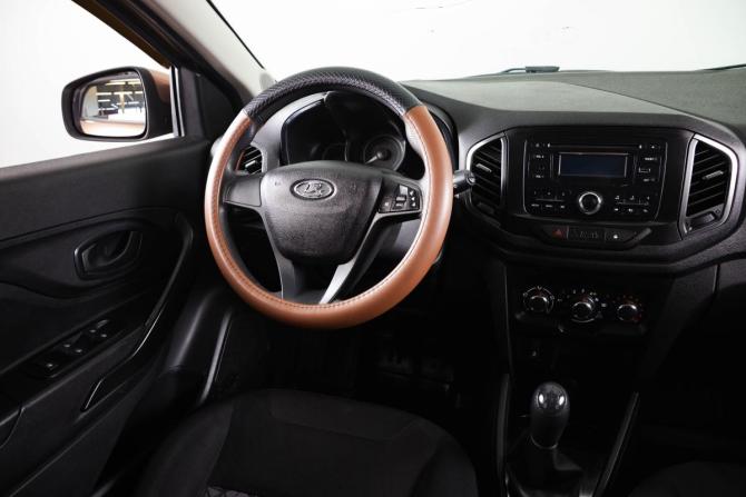 Lada (ВАЗ) XRAY I с пробегом 2017 года, цена 869 000 рублей, 215000 км, хэтчбек, Автокод Объявления