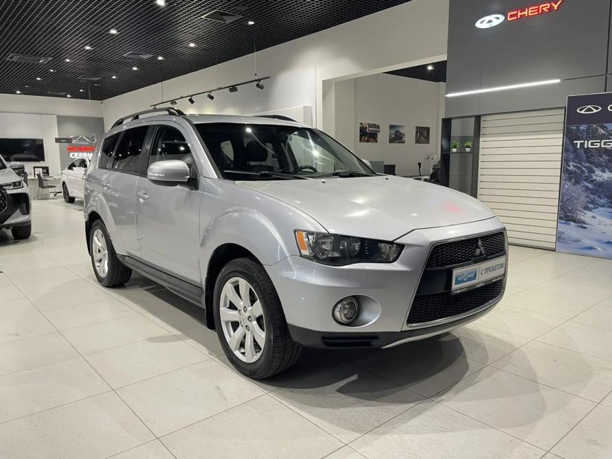 Mitsubishi Outlander II Рестайлинг Москва  - изображение 3