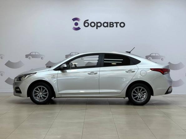 Hyundai Solaris II с пробегом 2019 года, цена 1 410 000 рублей, 90639 км, седан, Автокод Объявления