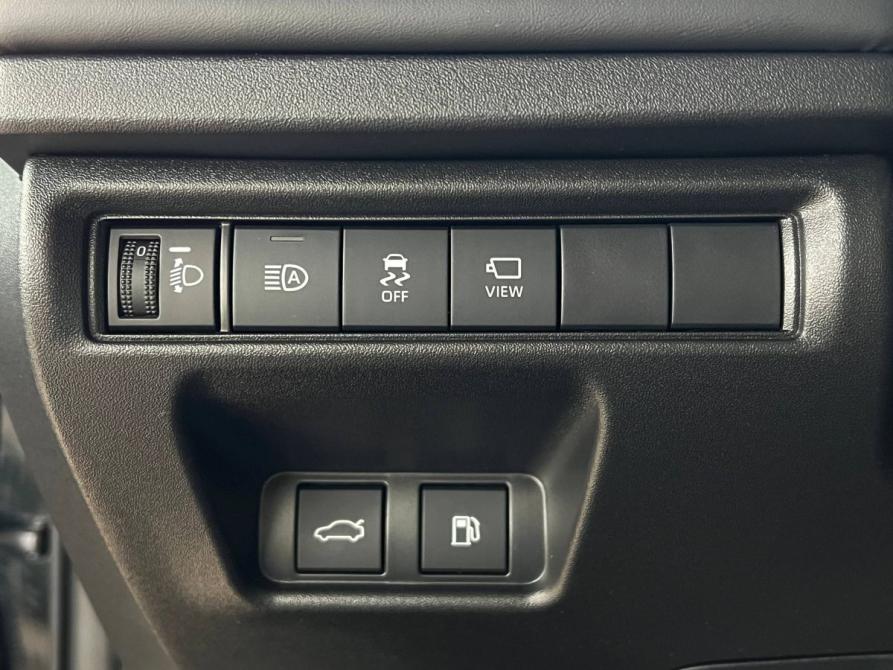 Toyota Camry IX (XV80) China Market Оренбург  - изображение 22