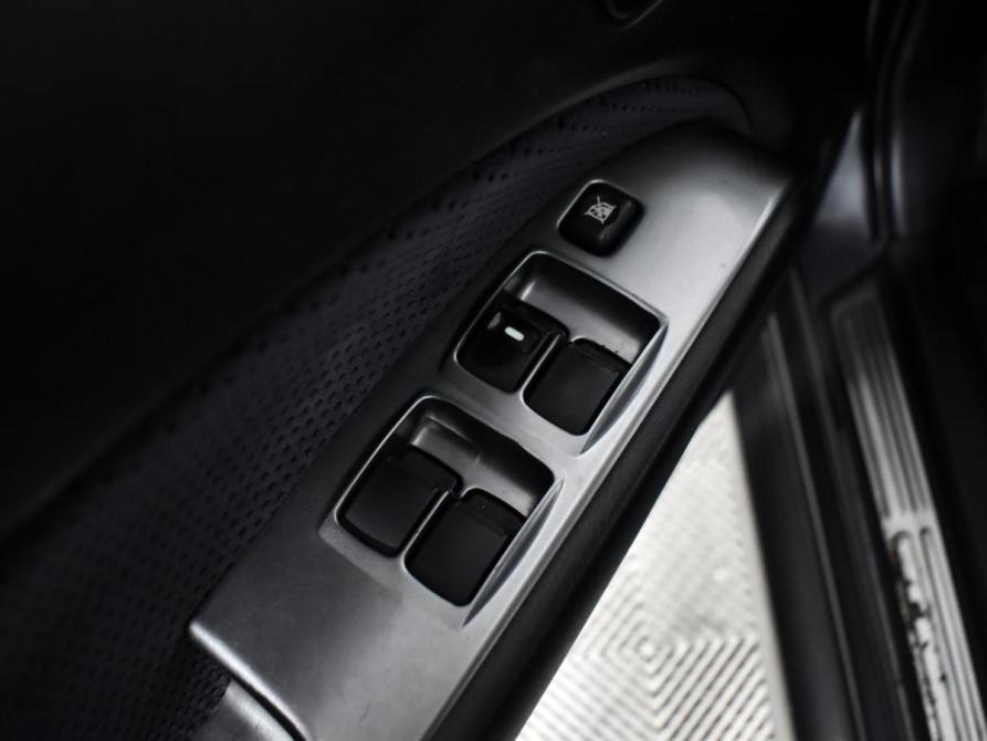 Mitsubishi Outlander I Санкт-Петербург  - изображение 11