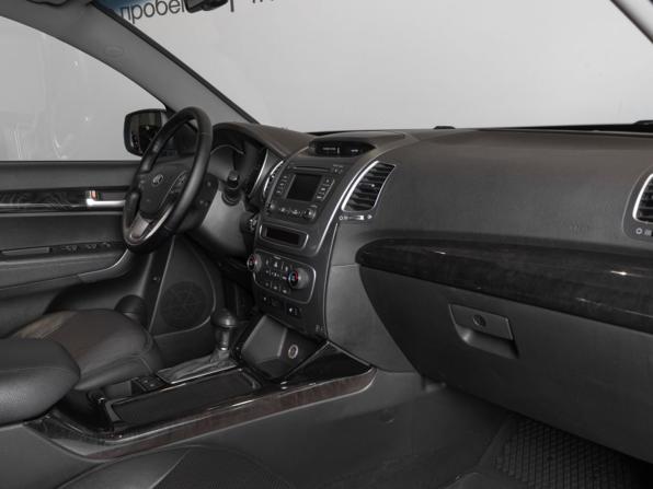 Kia Sorento II Рестайлинг с пробегом 2015 года, цена 1 842 300 рублей, 143118 км, внедорожник, Автокод Объявления