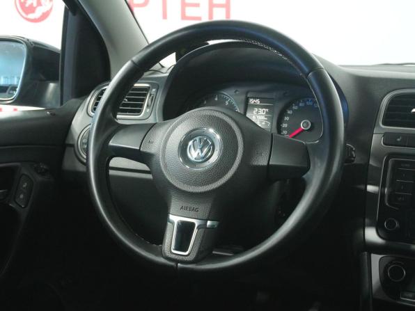 Volkswagen Polo V с пробегом 2015 года, цена 754 000 рублей, 167983 км, седан, Автокод Объявления