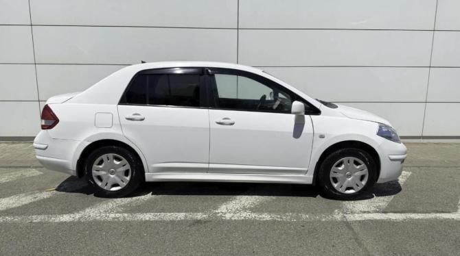 Nissan Tiida I Рестайлинг с пробегом 2013 года, цена 510 000 рублей, 369851 км, седан, Автокод Объявления