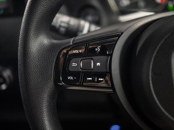 Honda Vezel II с пробегом 2021 года, цена 2 299 500 рублей, 22830 км, внедорожник, Автокод Объявления