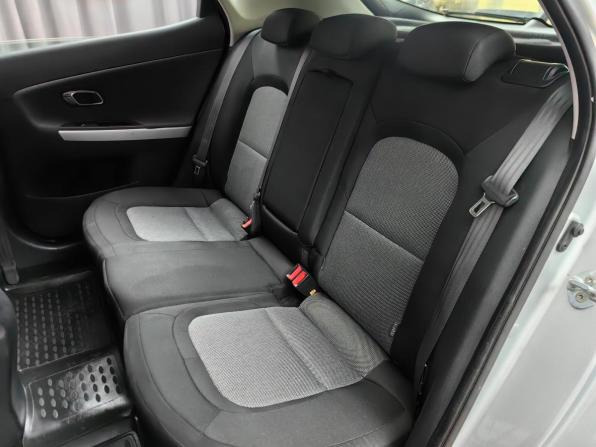 Kia Ceed II Рестайлинг с пробегом 2018 года, цена 1 469 000 рублей, 60155 км, хэтчбек, Автокод Объявления
