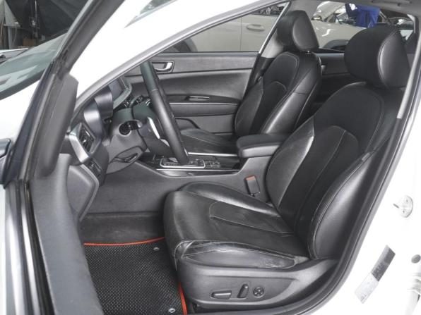 Kia Optima IV Рестайлинг с пробегом 2018 года, цена 1 770 000 рублей, 209348 км, седан, Автокод Объявления