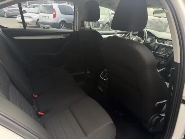 Skoda Octavia III (A7) с пробегом 2015 года, цена 1 555 000 рублей, 152254 км, лифтбек, Автокод Объявления