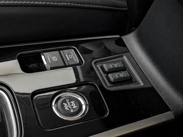 Mitsubishi Outlander III Рестайлинг 3 с пробегом 2021 года, цена 2 920 000 рублей, 95753 км, внедорожник, Автокод Объявления