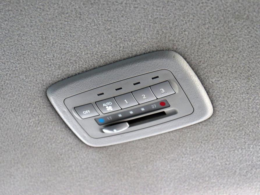 Mitsubishi Grandis I Самара  - изображение 13