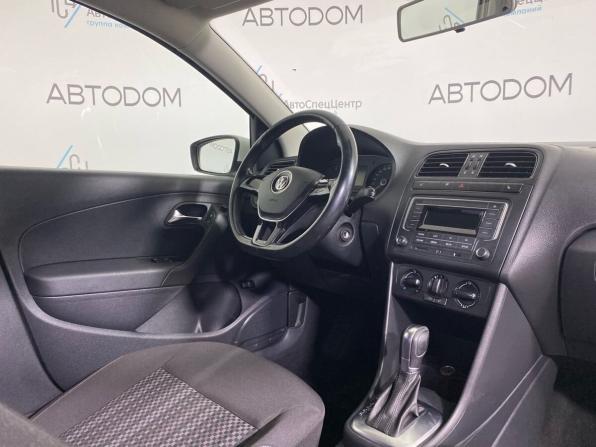 Volkswagen Polo V Рестайлинг с пробегом 2016 года, цена 1 010 000 рублей, 126534 км, седан, Автокод Объявления