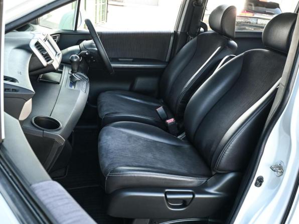Honda Freed I Рестайлинг 2 с пробегом 2015 года, цена 1 099 000 рублей, 161926 км, компактвэн, Автокод Объявления