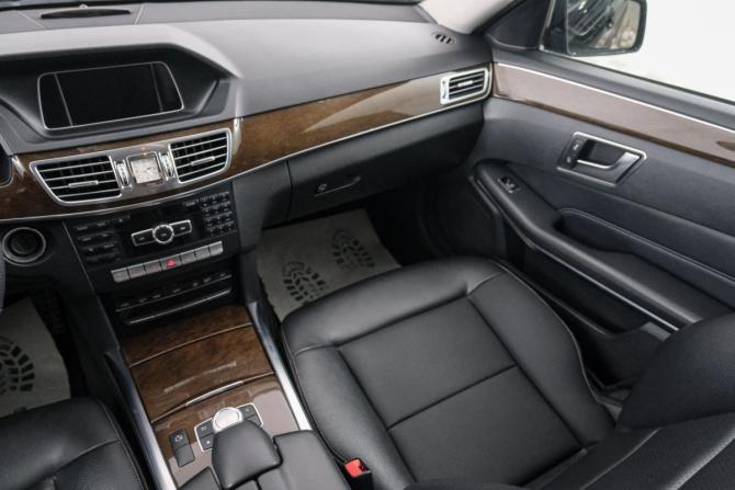 Mercedes-Benz E-Класс IV (W212 S212 C207) Рестайлинг с пробегом 2013 года, цена 2 089 000 рублей, 230000 км, седан, Автокод Объявления