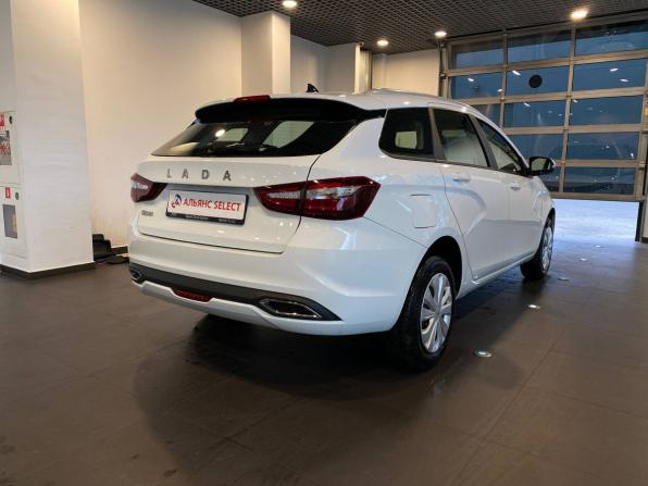 Lada (ВАЗ) Vesta I Рестайлинг (NG) с пробегом 2024 года, цена 1 540 000 рублей, 1240 км, универсал, Автокод Объявления